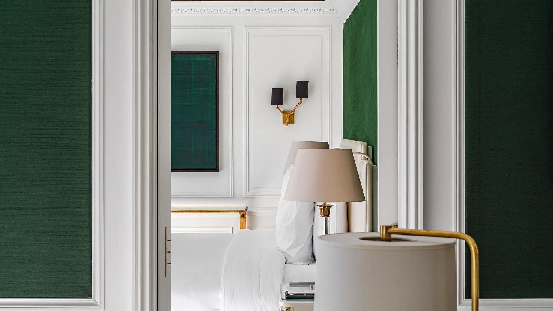 Ενα θρυλικό brand κοσμημάτων δημιουργεί το πιο exclusive ξενοδοχείο στο Παρίσι