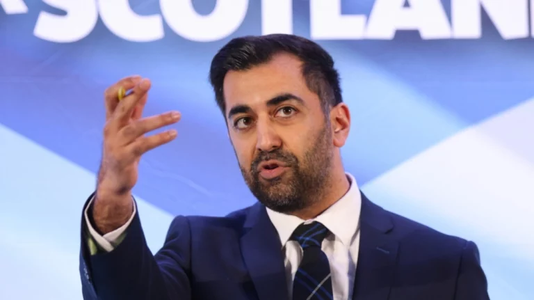 Σκωτία: Παραιτήθηκε ο πρωθυπουργός Χάμζα Γιούσαφ
