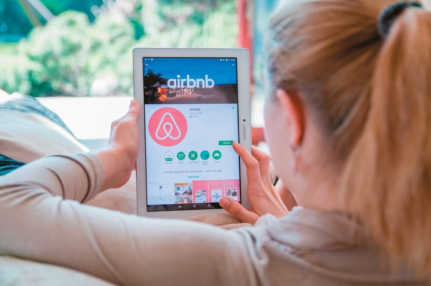 Με αυξήσεις ενοικίων απαντούν οι ιδιοκτήτες Airbnb στα νέα μέτρα