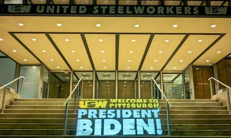 Μπάιντεν: Προς τριπλασιασμό των δασμών στον κινεζικό χάλυβα και το αλουμίνιο ενόψει εκλογών