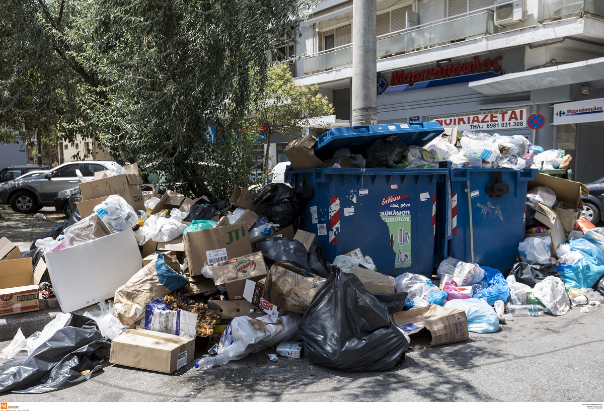 Θεσσαλονίκη: Εκτακτη χρηματοδότηση 13 εκατ. ευρώ για νυχτερινή αποκομιδή απορριμμάτων – Ποιος είναι ο στόχος