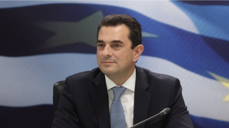 Κ. Σκρέκας: Ο πληθωρισμός αποκλιμακώνεται, τα μέτρα αποδίδουν – Η μάχη κατά της ακρίβειας συνεχίζεται