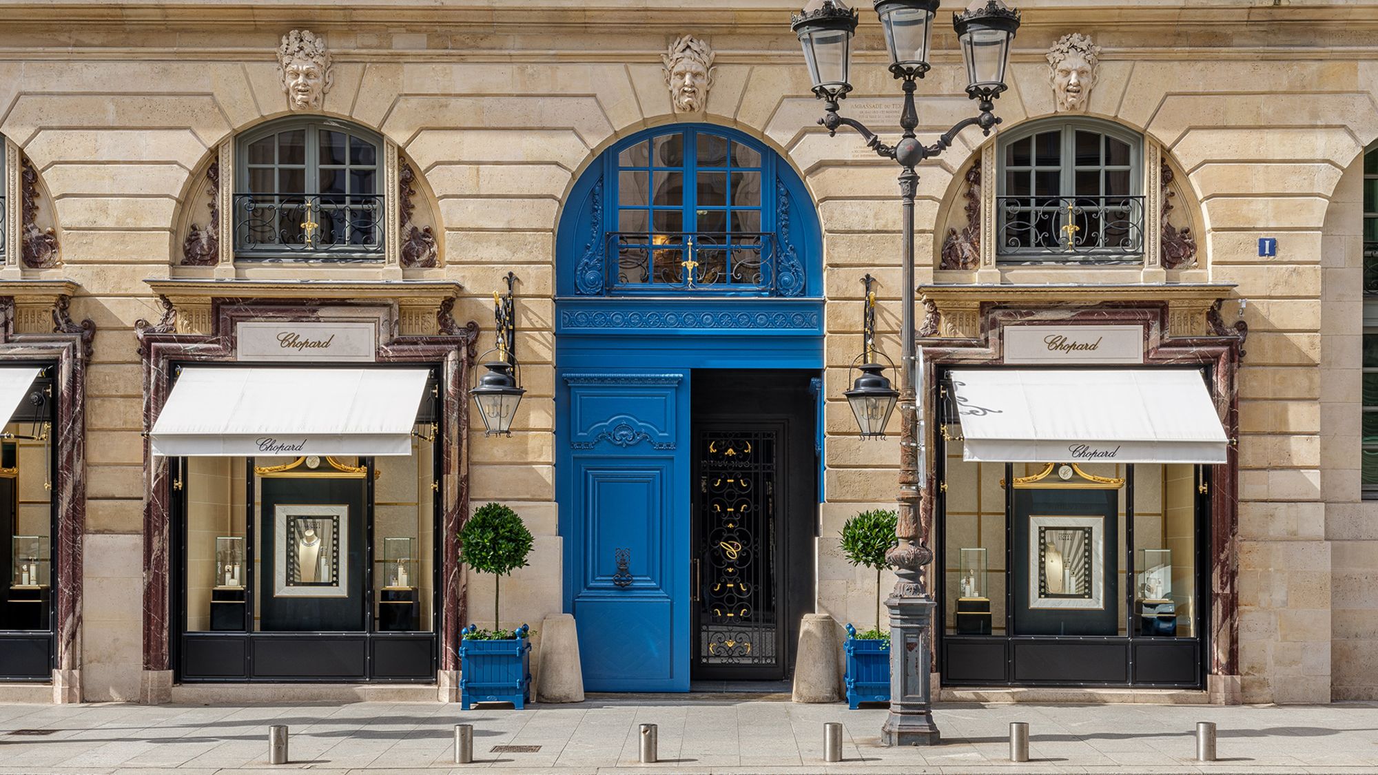 Ενα θρυλικό brand κοσμημάτων δημιουργεί το πιο exclusive ξενοδοχείο στο Παρίσι