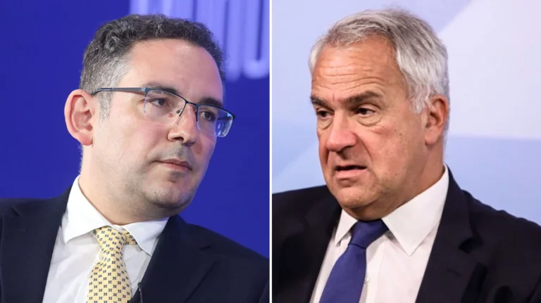 Στο Μαξίμου ο Βορίδης – Ο Κουτνατζής νέος γενικός γραμματέας του πρωθυπουργού