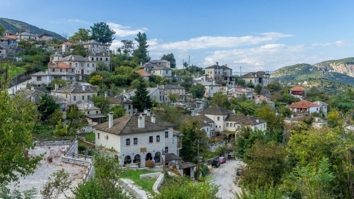 Πασχαλινοί προορισμοί: Πώς διαμορφώνονται οι προκρατήσεις (πίνακες)