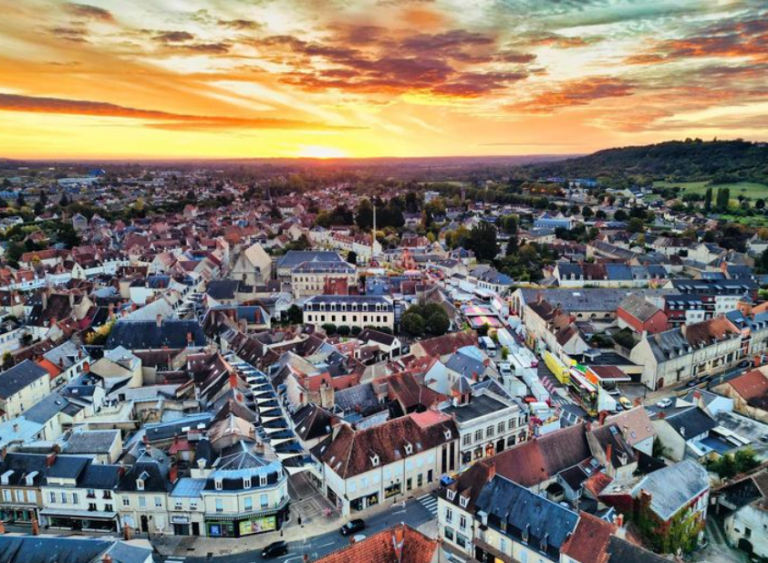 Αυτή η μικρή πόλη στη Γαλλία πουλάει σπίτι για 1 ευρώ – Οι αιτήσεις είναι ανοιχτές, αλλά υπάρχει μια παγίδα (pic)