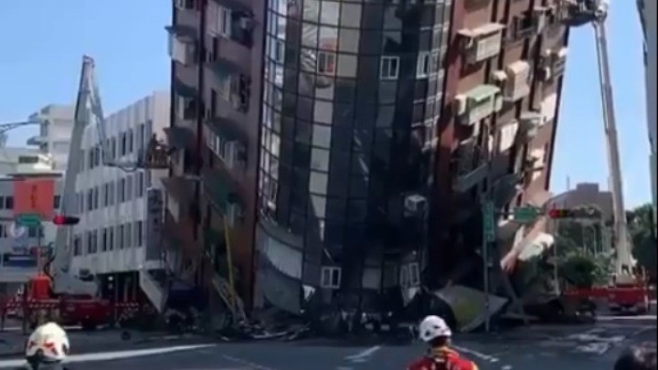 Σεισμός 7,5 Ρίχτερ στην Ταϊβάν – 4 νεκροί και 50 τραυματίες (tweets)