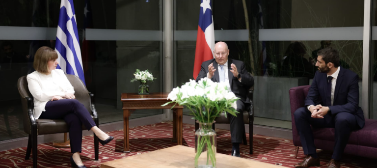 Σακελλαροπούλου: Συνάντηση με εκπροσώπους της Mytilineos στη Χιλή – Ποιες είναι οι επενδύσεις στη χώρα