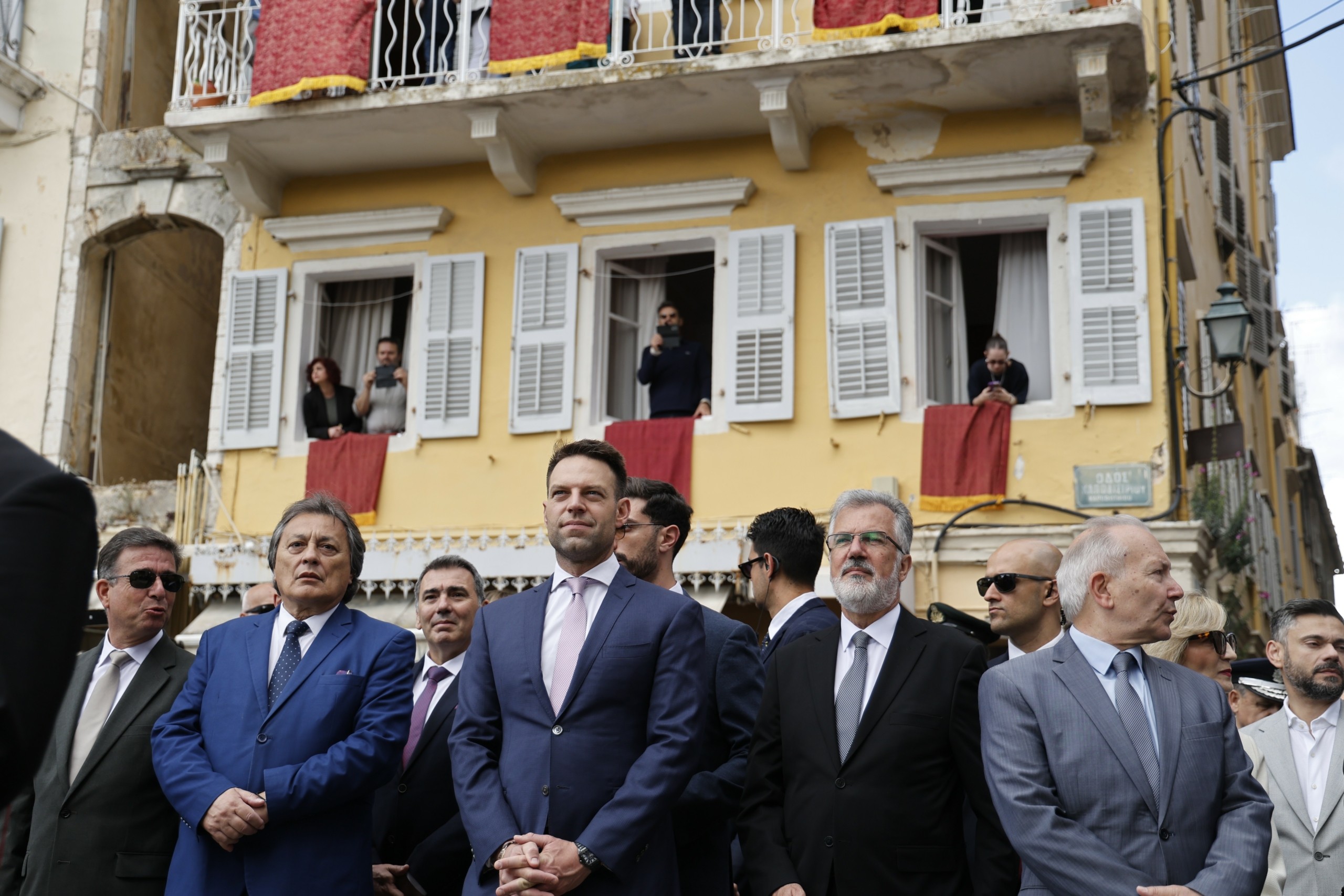 Κασσελάκης: Στην Ακολουθία και περιφορά του Επιταφίου της Μητρόπολης Κέρκυρας o πρόεδρος του ΣΥΡΙΖΑ