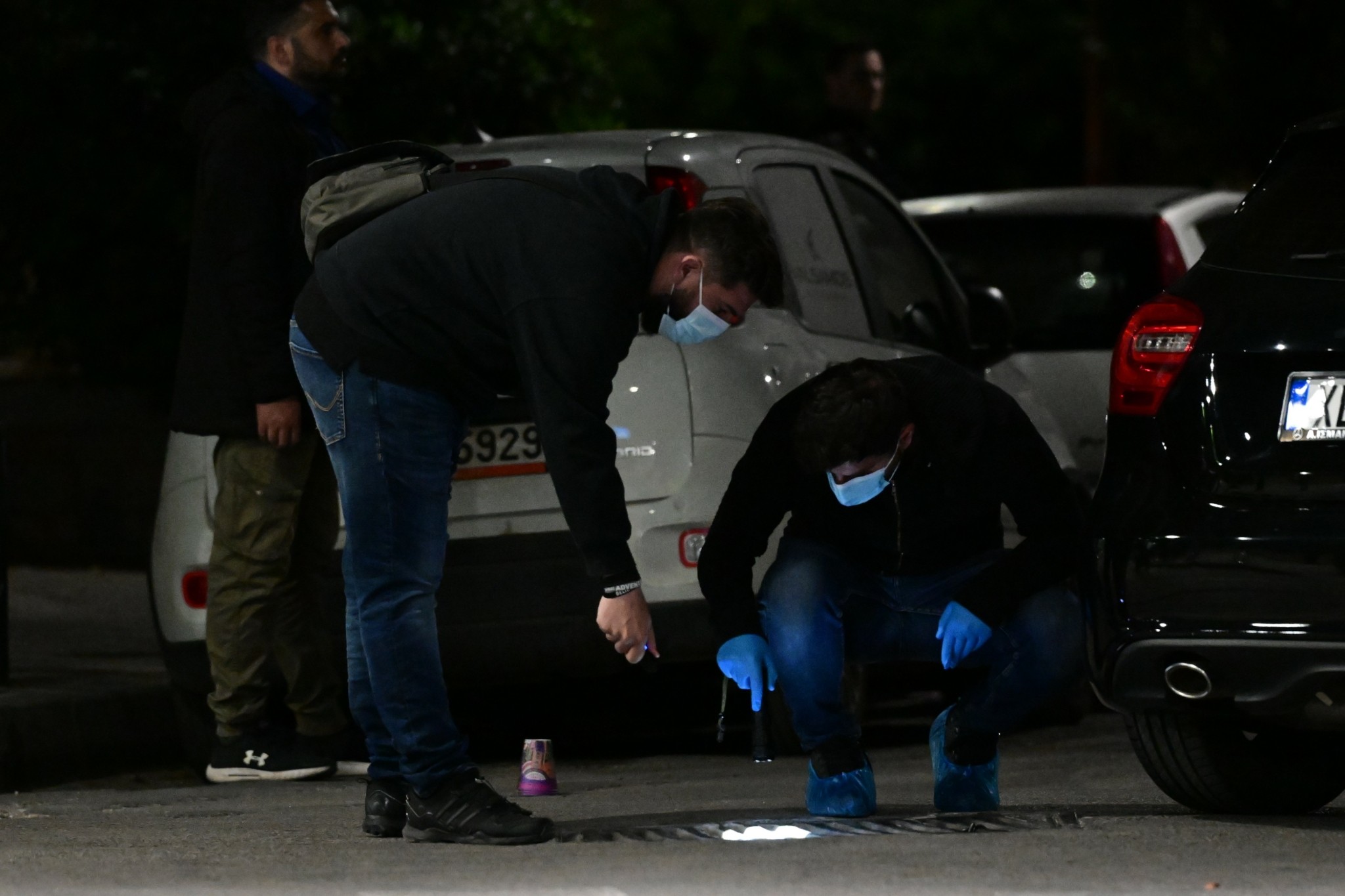 Δολοφονία στον Βύρωνα: Ενέδρα θανάτου «βλέπει» η ΕΛΑΣ