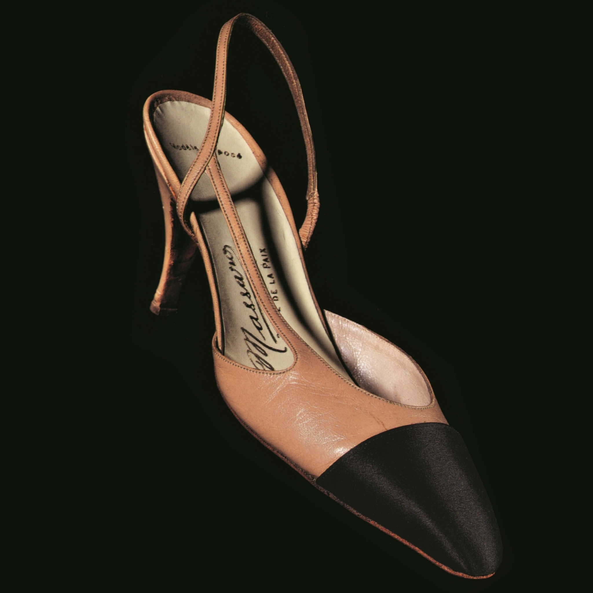 Coco Chanel: Γιατί έκανε τη διαφορά στην ιστορία της μόδας