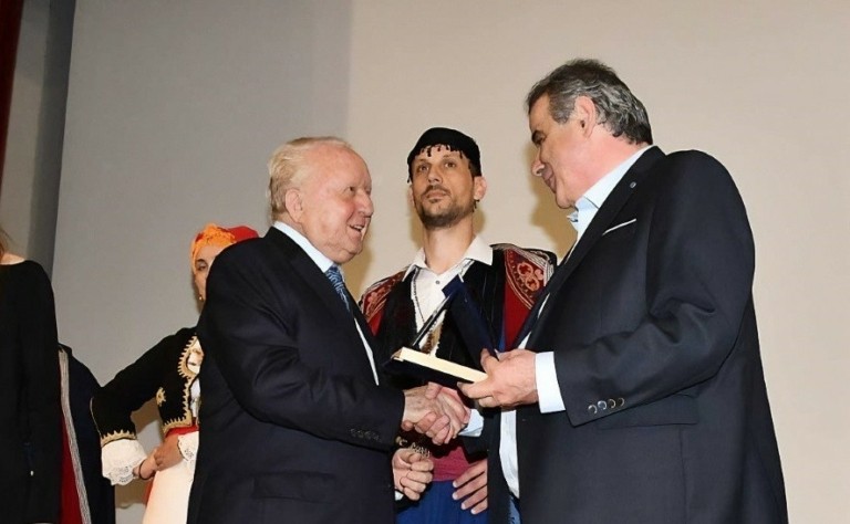 Βράβευση Νίκου Δασκαλαντωνάκη: εκδήλωση τιμής και αναγνώρισης για τον ιδρυτή και προέδρο της Grecotel από τον τόπο καταγωγής του (pics)