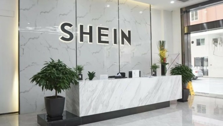 Shein: Ποιοι και γιατί φοβούνται τα νέα σχέδιά της