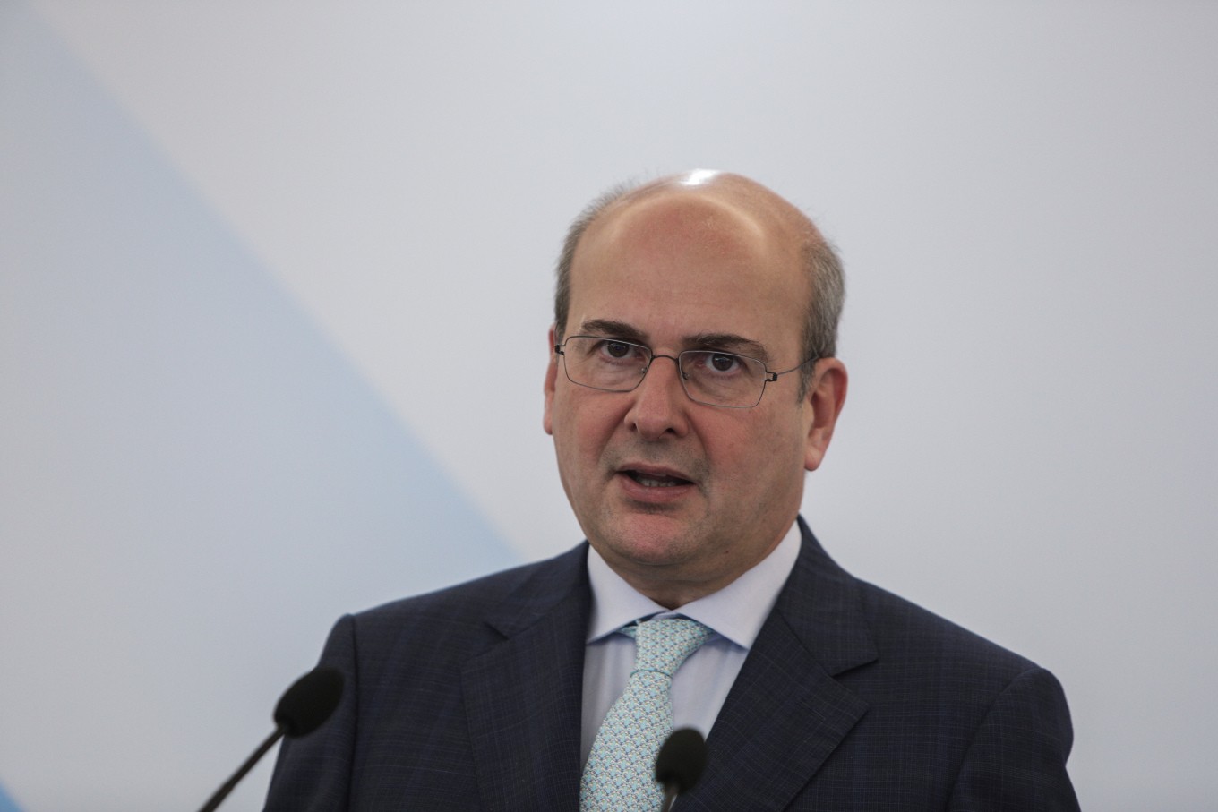 Χατζηδάκης: Τα «Τρασονόμικς» του ΣΥΡΙΖΑ θα οδηγούσαν σε νέα μνημόνια