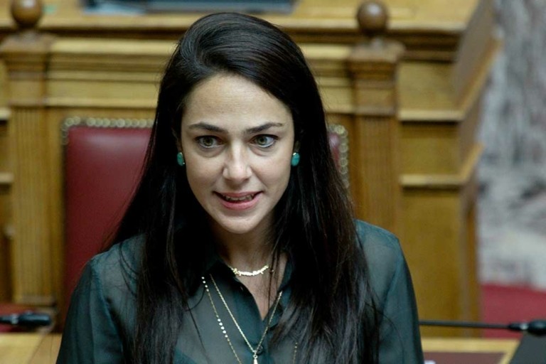 Μιχαηλίδου: Έρχονται οι πρώτοι 2.400 εργάτες γης από την Αίγυπτο – Εργασία με €1.200 στους πρώην εργαζόμενους της ΛΑΡΚΟ