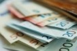 Αποκαλυπτικά στοιχεία του ΟΟΣΑ: Τα 4 στα 10 ευρώ του μισθού μας πάνε σε φόρους και εισφορές