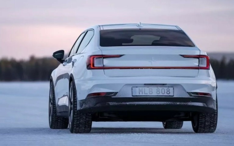 Polestar: Πώς η αυτοκινητοβιομηχανία βαδίζει στα βήματα της Apple (tweet)