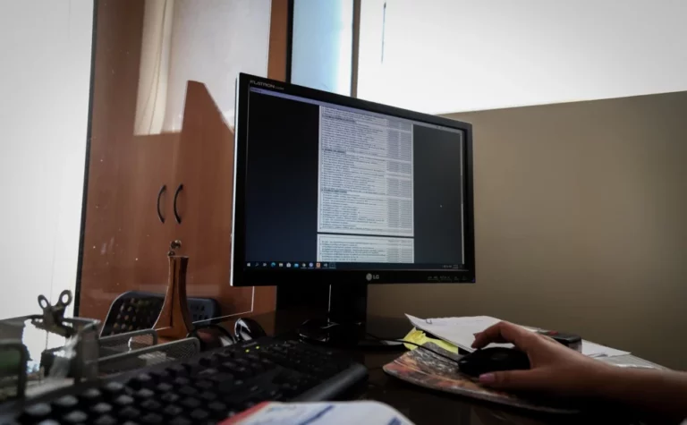 Ελεύθεροι επαγγελματίες: Πότε έρχονται οι αλλαγές στα τεκμήρια