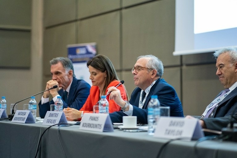 Greener Shipping: Ποιος θα εκπαιδεύσει τους… εκπαιδευτές 800.000 ναυτικών για τα πράσινα πλοία;