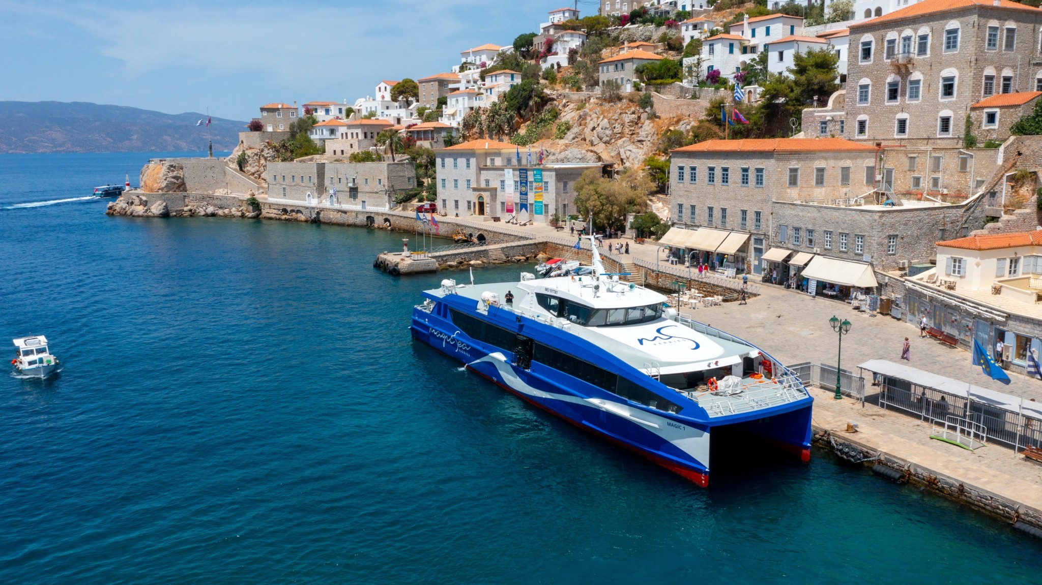 Το νεότευκτο HSC MAGIC 1 στα δρομολόγια του Αργοσαρωνικού  (pics)