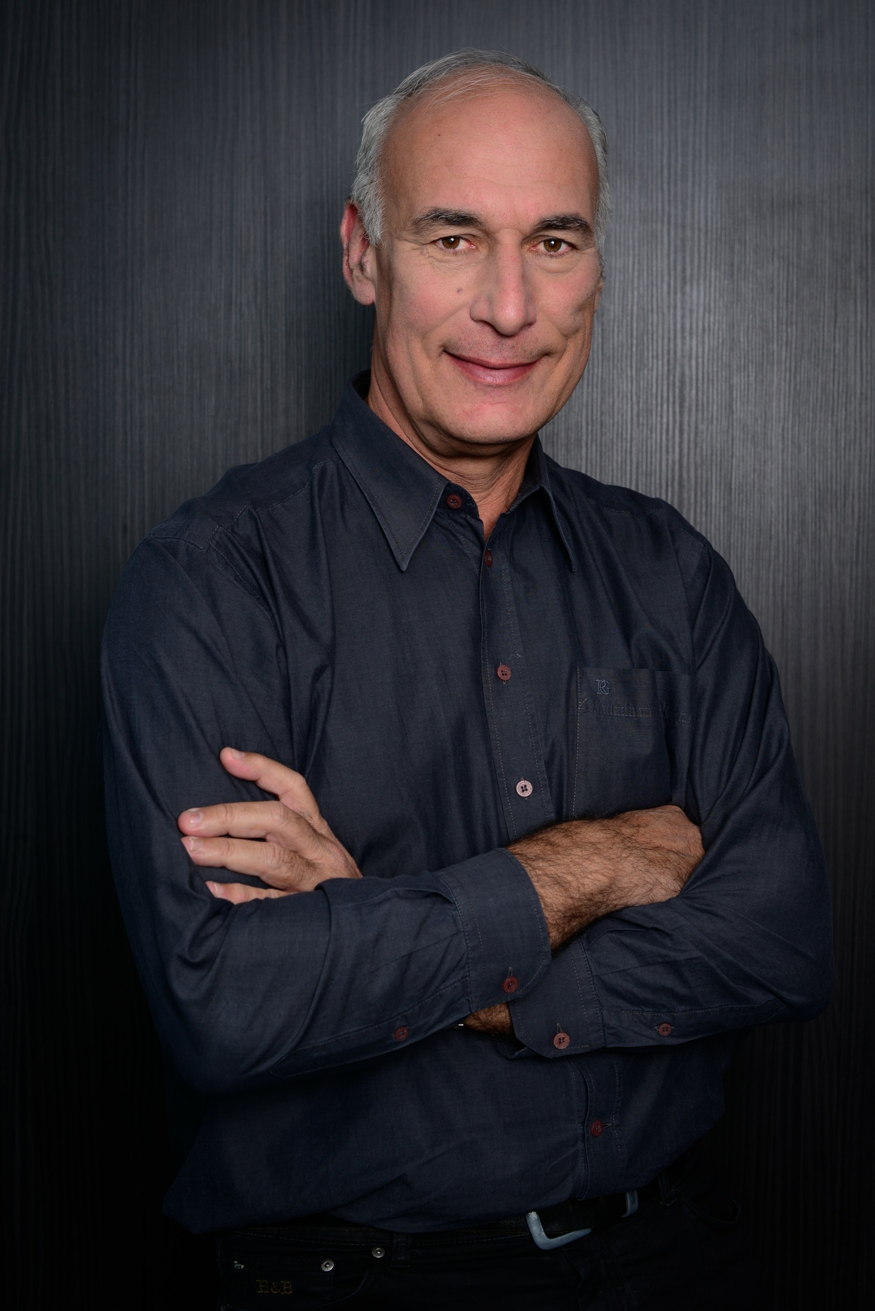 O Έλληνας “γητευτής των αλόγων” και τα πρωτότυπα σεμινάρια ηγεσίας σε τοπ εταιρείες