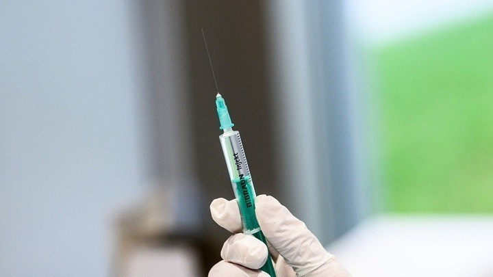 Υψηλή μεταδοτικότητα και βαρύτερη νόσηση αναμένεται να έχει φέτος η γρίπη – Καμπανάκι για έγκαιρο εμβολιασμό | Ειδήσεις για την Οικονομία