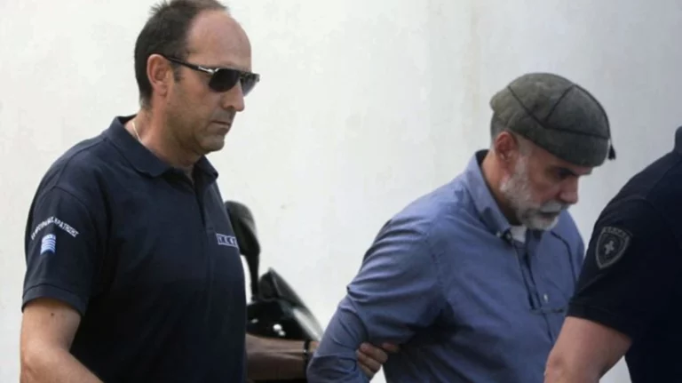 Συνελήφθη και επιστρέφει στη φυλακή ο Επαμεινώνδας Κορκονέας