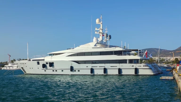 Φωτιά στην Υδρα: Στον ανακριτή Πειραιά τα μέλη του πληρώματος του «Περσεφόνη»