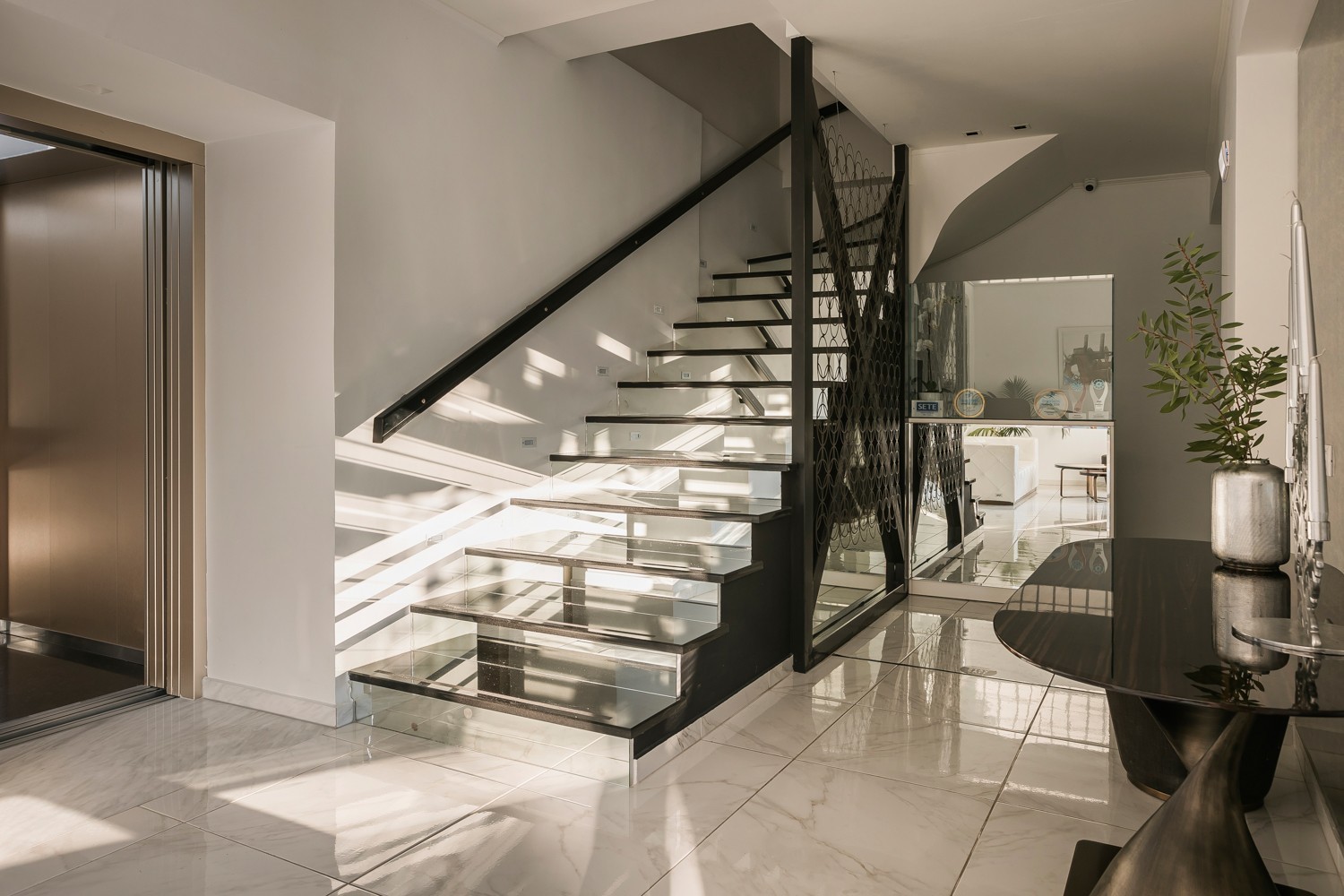 Racconto: Πώς ένα ξενοδοχείο ανέβασε τον τουριστικό πήχη της Πάργας