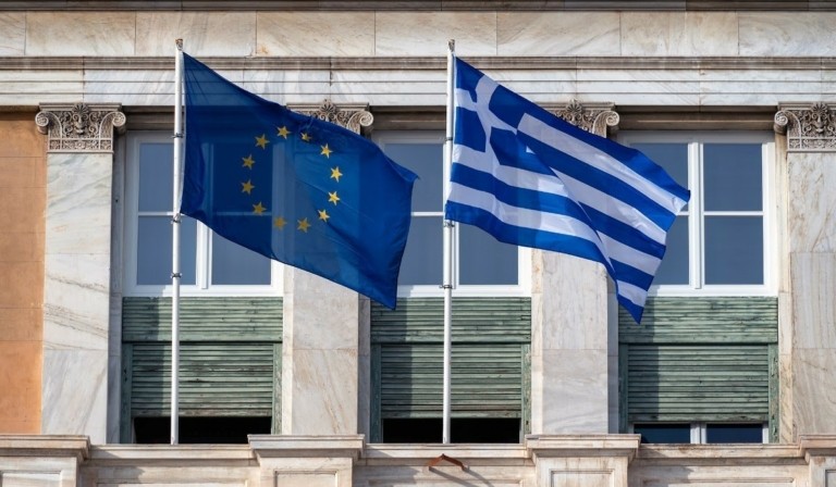 διαΝΕΟσις: Τι πιστεύουν οι Έλληνες για την Ευρώπη (πίνακες)