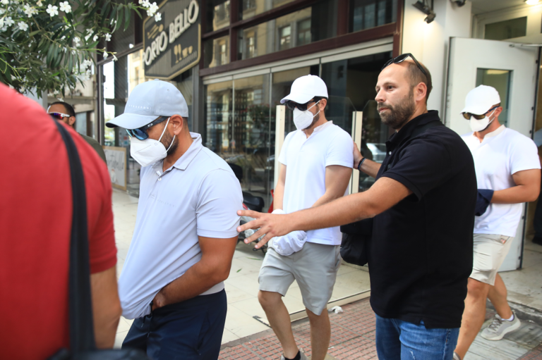 Απολογούνται οι 13 συλληφθέντες του «Περσεφόνη» για τη φωτιά στην Yδρα