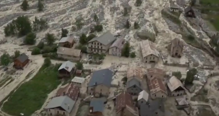 Ελβετία: Ένας νεκρός από τις μεγάλες πλημμύρες που πλήττουν τη χώρα – Ένας ακόμη αγνοούμενος