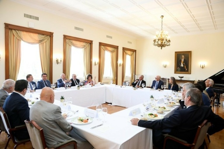 Συνεργασία του Ινστιτούτου Ηλεκτρολόγων και Ηλεκτρονικών Μηχανικών με το Ίδρυμα Ευγενίδου