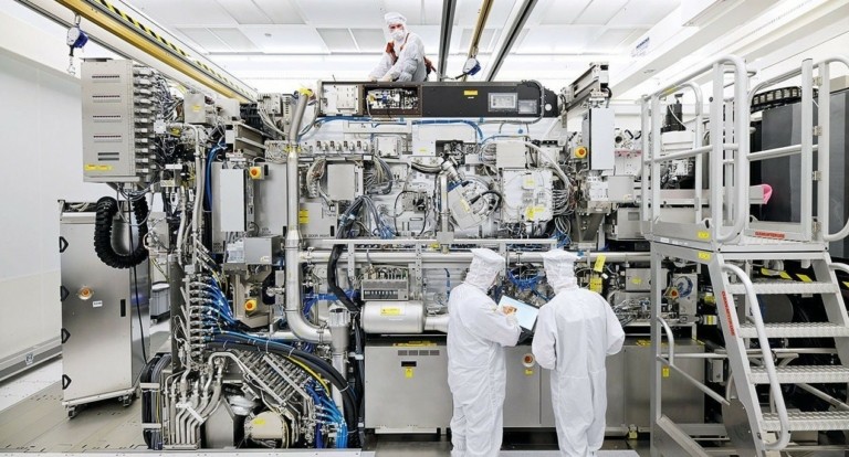 ΗΠΑ: Eξαιρούνται από τα νέα μέτρα FDPR οι ASML και Tokyo Electron – Εντείνεται η διαμάχη για τα μικροτσίπ (γράφημα)