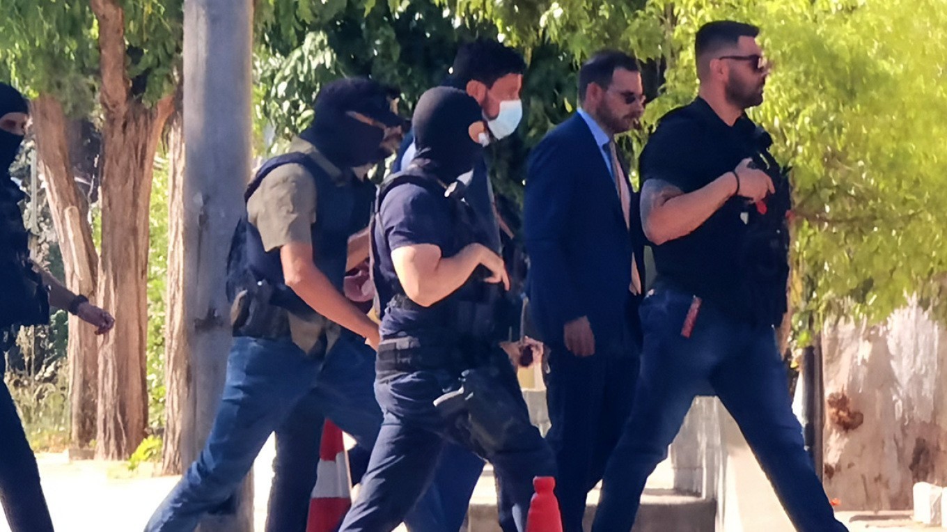 Νέο Ψυχικό: Βρήκαν κρύπτη στο σπίτι του 44χρονου που κατηγορείται για τη δολοφονία του τοπογράφου