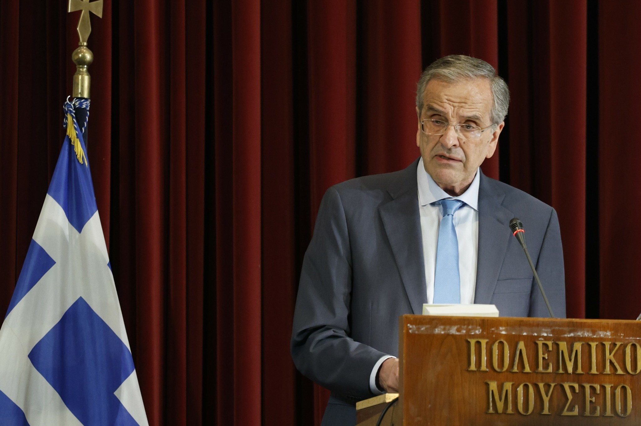 Σαμαράς για Novartis: Ζητά να αποκαλυφθεί η ταυτότητα του «Μάξιμου Σαράφη» και της «Αικατερίνης Κελέση»