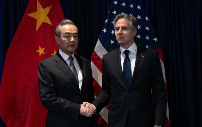 Σταθερότητα στις διμερείς σχέσεις επιζητούν Κίνα και ΗΠΑ – Ποιο το νέο αγκάθι στον ορίζοντα
