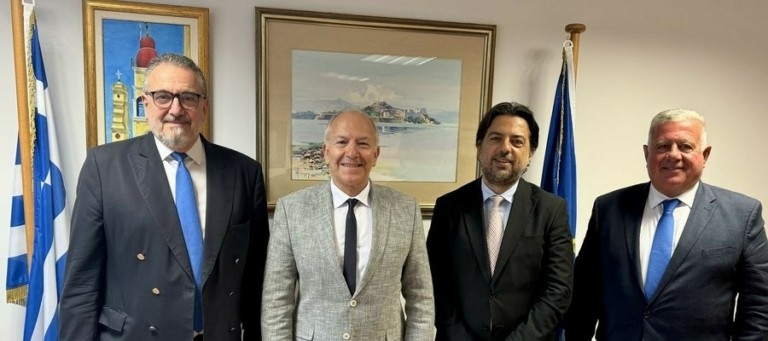 Εθιμοτυπική επίσκεψη του Προεδρείου του Ναυτικού Επιμελητηρίου Ελλάδος στον Υφυπουργό Ναυτιλίας – Τι συζήτησαν