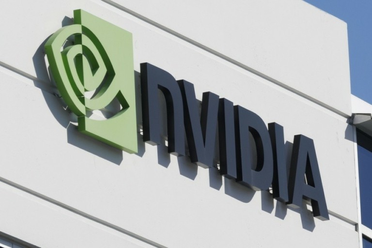Nvidia στην κορυφή του κόσμου: Η πρώτη εταιρεία που ξεπέρασε το όριο των 4 τρισ. δολαρίων (tweet + πίνακας)