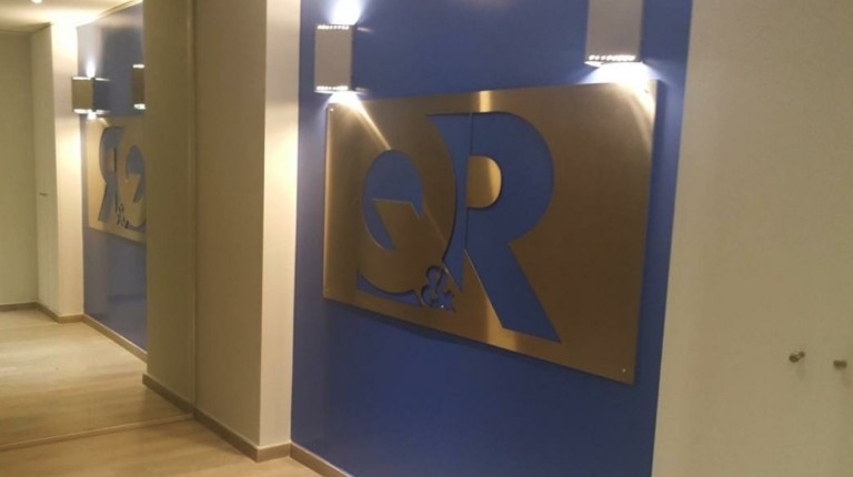 Q&R: Σε πρώιμες επαφές με εταιρείες για το ενδεχόμενο εξαγοράς