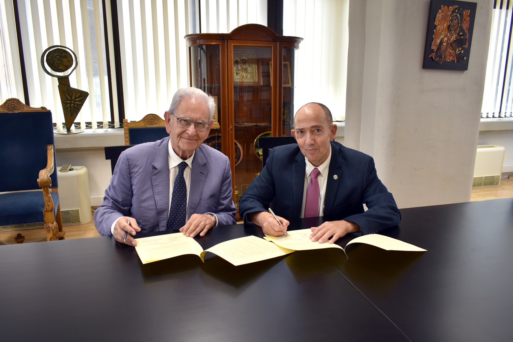 Θεσσαλονίκη: Μνημόνιο συνεργασίας «Thess INTEC» και ΠΑΜΑΚ – Στόχος η ενίσχυση έρευνας και επιχειρηματικότητας