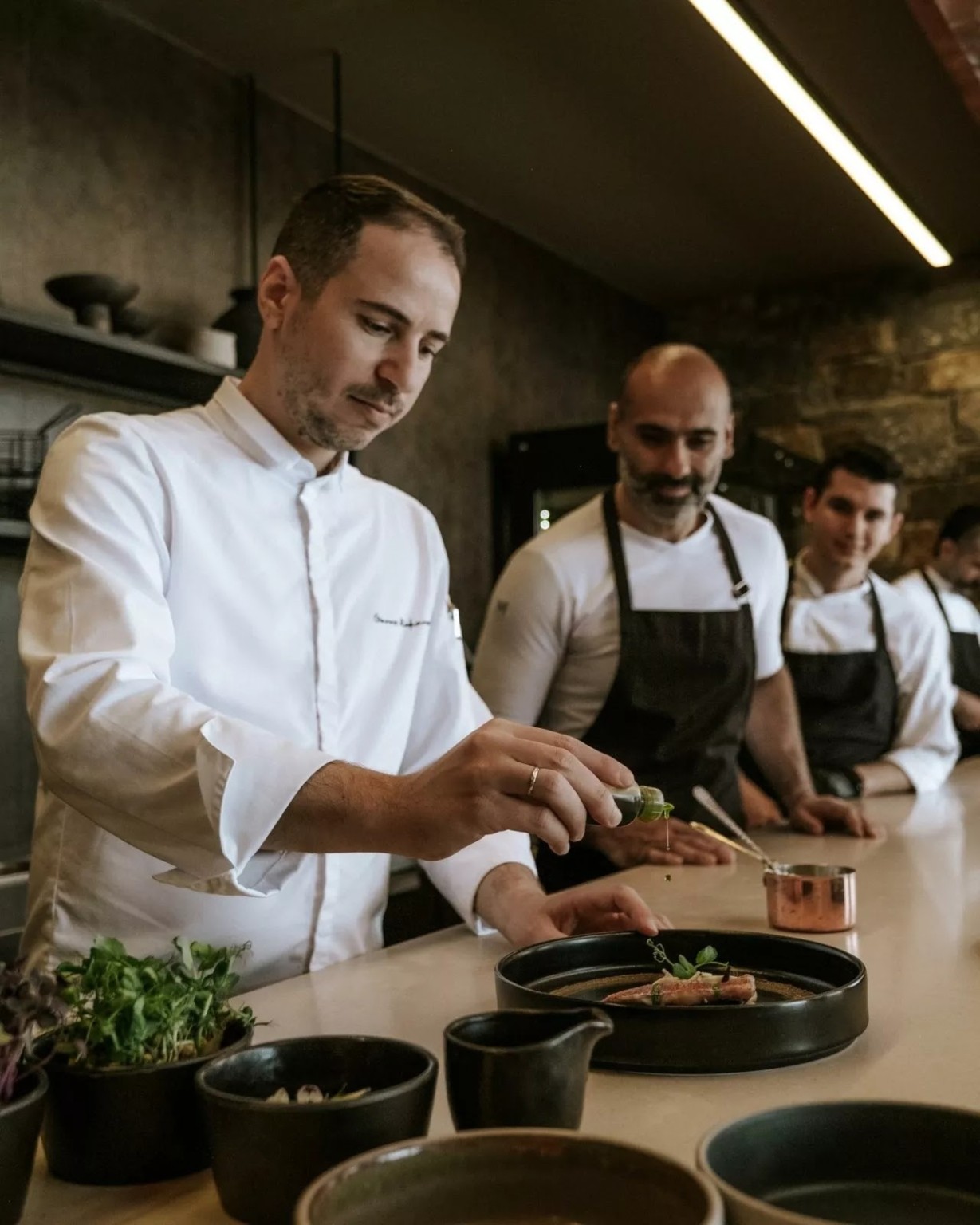 Mια γαστρονομική εμπειρία-ανάμνηση στα ξενοδοχεία Acro Suites και Seaside