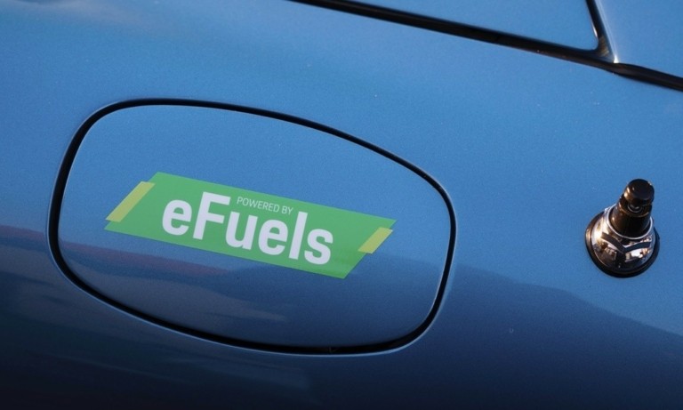 ΕΛΚ: Στηρίζει την εξαίρεση των συνθετικών καυσίμων από την απαγόρευση των κινητήρων εσωτερικής καύσης (pic)