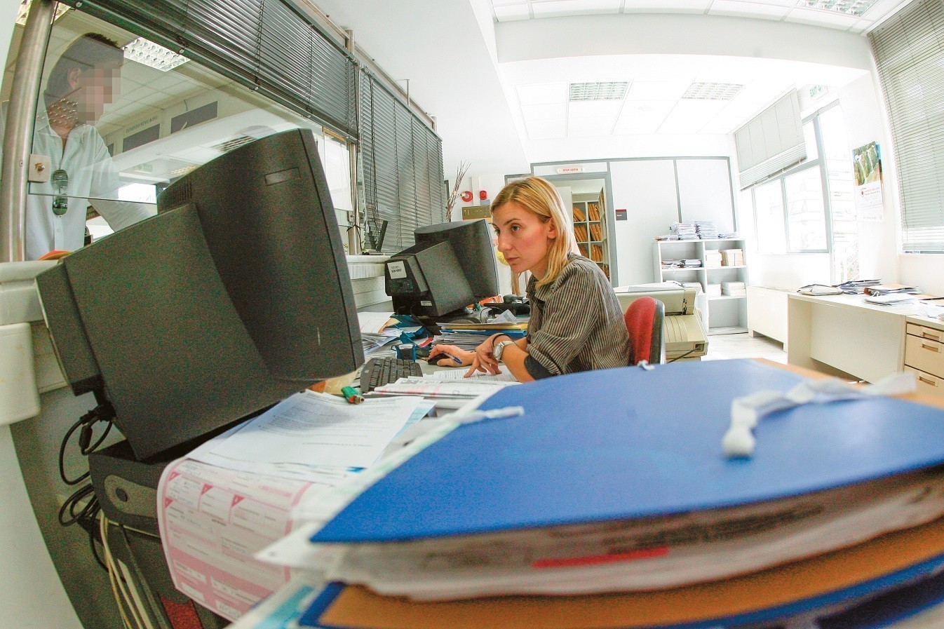 Φορολογικές δηλώσεις: Με το σταγονόμετρο η υποβολή τους – 1,9 εκατ. πολίτες δεν τις έχουν υποβάλει ακόμα