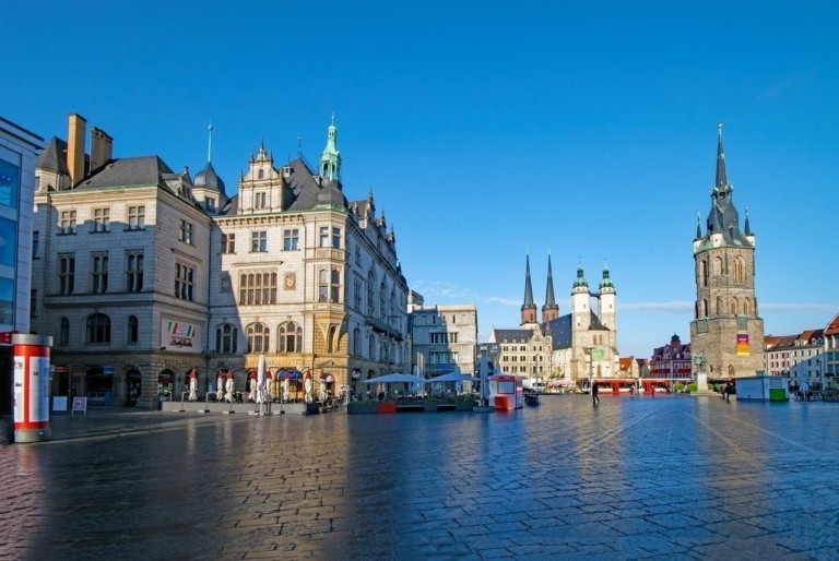 Γερμανία – Εκλογές ΗΠΑ: Μια πιθανή προεδρία Τραμπ θα επιφέρει βαρύ πλήγμα στη γερμανική οικονομία