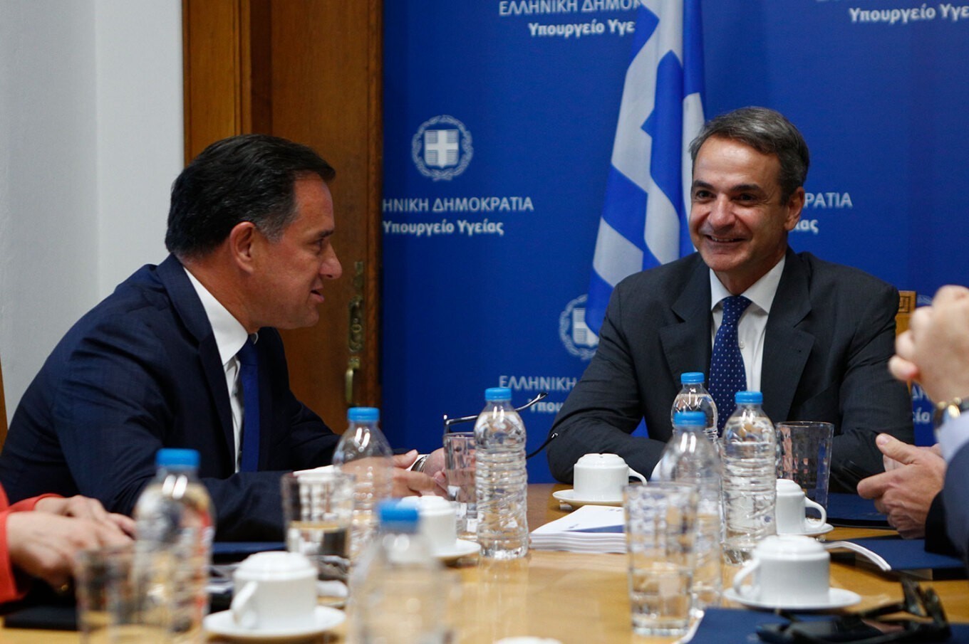 Στο υπουργείο Υγείας ο Μητσοτάκης