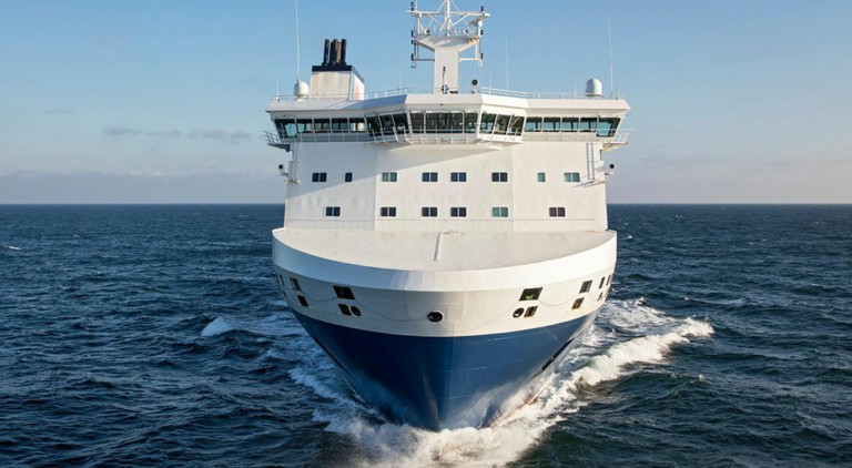 Η Επιτροπή Ανταγωνισμού επεκτείνει την έρευνα για τον κλάδο της ακτοπλοΐας