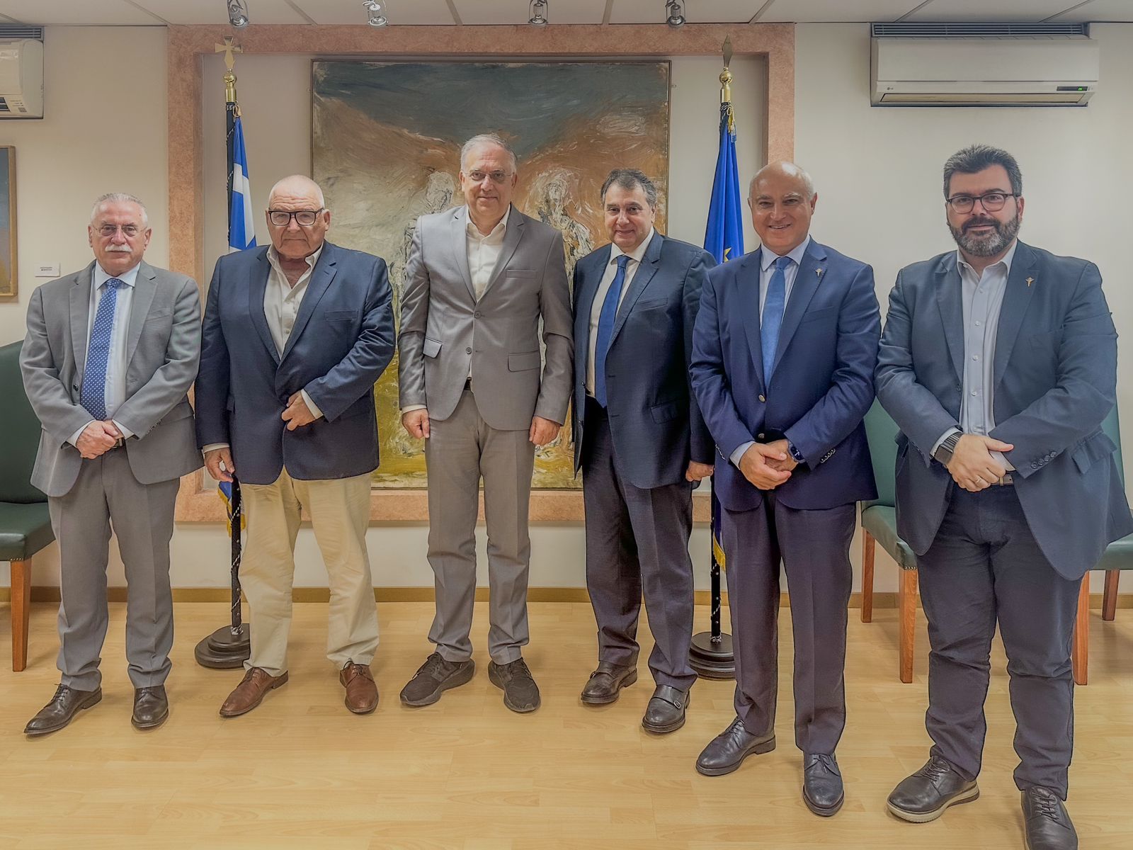 Θεοδωρικάκος: Τα Επιμελητήρια μπορούν να καταστούν πυλώνες ανάπτυξης, καινοτομίας και εξωστρέφειας