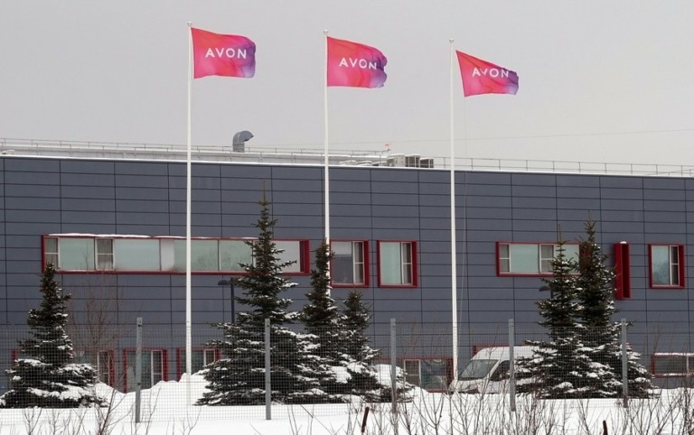 Avon: Αίτηση πτώχευσης για την ιδιοκτήτρια της εταιρείας καλλυντικών στις ΗΠΑ – Κύμα αγωγών εναντίον της