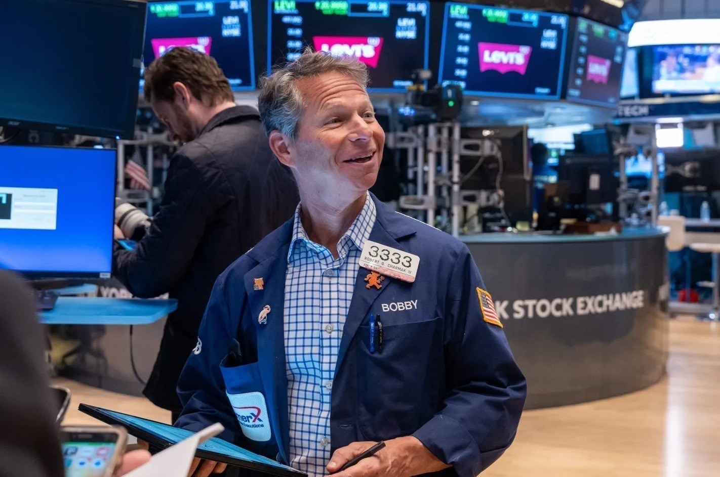 Wells Fargo: Οι μετοχές θα καταγράψουν ράλι 30ετίας σε περίπτωση μείωσης των επιτοκίων